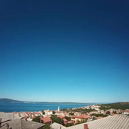 Holiday Apartment 1 *