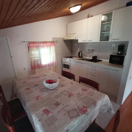 Holiday Apartment 1 *