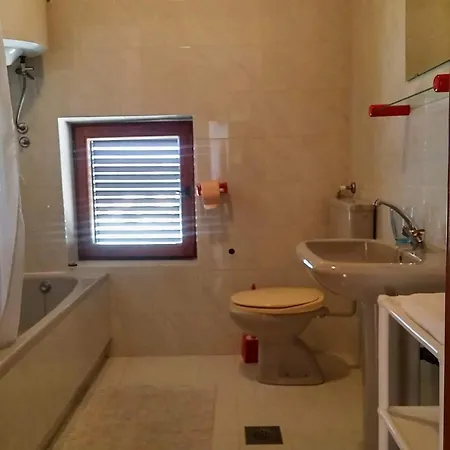 Holiday Apartment 1 דירה נובי ווינודולסקי